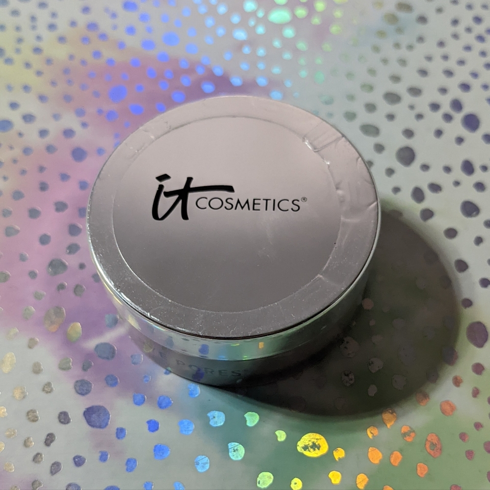 New- It Cosmetics Bye Bye Pores Tinted Skin-blurring, Finishing Powder - Medium